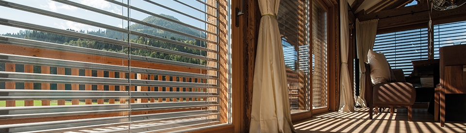 Raffstore preise, raffstore hella, raffstore warema, raffstore außen, raffstore kosten, raffstore steuerung, raffstore preisvergleich, raffstore, raffrollo, jalousien und raffstore, moderne fassade, Panorama, flexibler sonnenschutz, tageslicht, Lamelle