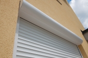 Rollladen Systeme, vorbaurollladen, rollladen konfiguartor, rolladenmotor, rollladenpanzer, rollladen preise, rollladen preisvergleich, rollladen hersteller, unterputz rollladen, unterputz vorbaurollladen, funkbedienung rollladen, passives kühlen mit roll
