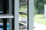 Terrasse, Österreich, VALETTA Sonnenschutztechnik, Sonnenschutz, RA93, Raffstore, mit Schienenführung, Sonne, außen, Garten