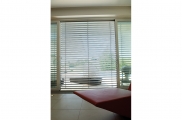 Raffstore preise, raffstore hella, raffstore warema, raffstore außen, raffstore kosten, raffstore steuerung, raffstore preisvergleich, raffstore, raffrollo, jalousien und raffstore, moderne fassade, wohnhäuser, flexibler sonnenschutz, tageslicht, tageslic