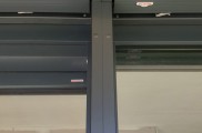 Raffstore preise, raffstore hella, raffstore warema, raffstore außen, raffstore kosten, raffstore steuerung, raffstore preisvergleich, raffstore, raffrollo, jalousien und raffstore, moderne fassade, wohnhäuser, flexibler sonnenschutz, tageslicht