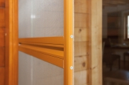 Insektenschutz, Insektenschutzmittel, Insektenschutz schiebetür, insektenschutz vorhang, insektenschutz dachfenster, insektenschutz plissee, insektenstiche, insektenschutzgitter, Lichtschachtabdeckung, Kellerschachtabdeckung, Balkon- und Terrassentüren, i