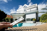 VALETTA, Steuerung, Regelung, steuerung produkte, jalousien, warema sonnenschutztechnik, raffstore steuerung, innenjalousie mit motor, plissee jalousie, motor, funkmotor, io-homecontrol, bedienung mit handy, smartphone steuerung, smartphone, bedienung son