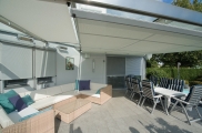 Wintergarten, Beschattung Wintergarten, Glas und Beschattung, Beschattung Glasdach, beschattung für Terrassenüberdachung, beschattung gewächshaus, hella beschattung, beschattung pergola, pergola, sonnensegel, textile beschattung, beschattung motor, bescha