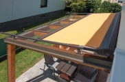 Wintergarten, Beschattung Wintergarten, Glas und Beschattung, Beschattung Glasdach, beschattung für Terrassenüberdachung, beschattung gewächshaus, hella beschattung, beschattung pergola, pergola, sonnensegel, textile beschattung, beschattung motor, bescha