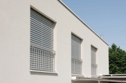 Raffstore preise, raffstore hella, raffstore warema, raffstore außen, raffstore kosten, raffstore steuerung, raffstore preisvergleich, raffstore, raffrollo, jalousien und raffstore, moderne fassade, wohnhäuser, flexibler sonnenschutz, tageslicht, tageslic