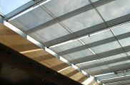 Wintergarten, Beschattung Wintergarten, Glas und Beschattung, Beschattung Glasdach, beschattung für Terrassenüberdachung, beschattung gewächshaus, hella beschattung, beschattung pergola, pergola, sonnensegel, textile beschattung, beschattung motor, bescha