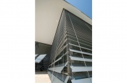 Raffstore preise, raffstore hella, raffstore warema, raffstore außen, raffstore kosten, raffstore steuerung, raffstore preisvergleich, raffstore, raffrollo, jalousien und raffstore, moderne fassade, wohnhäuser, flexibler sonnenschutz, tageslicht, tageslic
