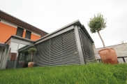 Raffstore preise, raffstore hella, raffstore warema, raffstore außen, raffstore kosten, raffstore steuerung, raffstore preisvergleich, raffstore, raffrollo, jalousien und raffstore, moderne fassade, wohnhäuser, flexibler sonnenschutz, tageslicht, tageslic