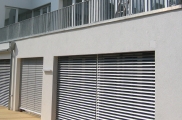 Raffstore preise, raffstore hella, raffstore warema, raffstore außen, raffstore kosten, raffstore steuerung, raffstore preisvergleich, raffstore, raffrollo, jalousien und raffstore, moderne fassade, wohnhäuser, flexibler sonnenschutz, tageslicht, tageslic