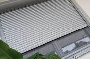 Rollladen Systeme, vorbaurollladen, rollladen konfiguartor, rolladenmotor, rollladenpanzer, rollladen preise, rollladen preisvergleich, rollladen hersteller, unterputz rollladen, unterputz vorbaurollladen, funkbedienung rollladen, passives kühlen mit roll