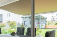 Insektenschutz, Insektenschutzmittel, Insektenschutz schiebetür, insektenschutz vorhang, insektenschutz dachfenster, insektenschutz plissee, insektenstiche, insektenschutzgitter, Lichtschachtabdeckung, Kellerschachtabdeckung, Balkon- und Terrassentüren, i