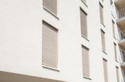Raffstore preise, raffstore hella, raffstore warema, raffstore außen, raffstore kosten, raffstore steuerung, raffstore preisvergleich, raffstore, raffrollo, jalousien und raffstore, moderne fassade, wohnhäuser, flexibler sonnenschutz, tageslicht