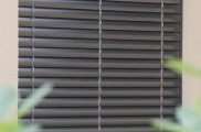 Raffstore preise, raffstore hella, raffstore warema, raffstore außen, raffstore kosten, raffstore steuerung, raffstore preisvergleich, raffstore, raffrollo, jalousien und raffstore, moderne fassade, wohnhäuser, flexibler sonnenschutz, tageslicht
