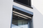 Raffstore preise, raffstore hella, raffstore warema, raffstore außen, raffstore kosten, raffstore steuerung, raffstore preisvergleich, raffstore, raffrollo, jalousien und raffstore, moderne fassade, wohnhäuser, flexibler sonnenschutz, tageslicht