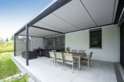Wintergarten, Beschattung Wintergarten, Glas und Beschattung, Beschattung Glasdach, beschattung für Terrassenüberdachung, beschattung gewächshaus, hella beschattung, beschattung pergola, pergola, sonnensegel, textile beschattung, beschattung motor