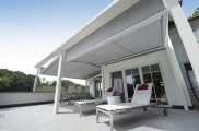 Wintergarten, Beschattung Wintergarten, Glas und Beschattung, Beschattung Glasdach, beschattung für Terrassenüberdachung, beschattung gewächshaus, hella beschattung, beschattung pergola, pergola, sonnensegel, textile beschattung, beschattung motor