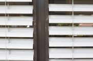 Raffstore preise, raffstore hella, raffstore warema, raffstore außen, raffstore kosten, raffstore steuerung, raffstore preisvergleich, raffstore, raffrollo, jalousien und raffstore, moderne fassade, wohnhäuser, flexibler sonnenschutz, tageslicht