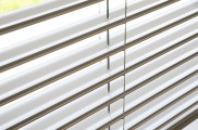 Raffstore preise, raffstore hella, raffstore warema, raffstore außen, raffstore kosten, raffstore steuerung, raffstore preisvergleich, raffstore, raffrollo, jalousien und raffstore, moderne fassade, wohnhäuser, flexibler sonnenschutz, tageslicht