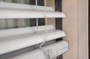 Raffstore preise, raffstore hella, raffstore warema, raffstore außen, raffstore kosten, raffstore steuerung, raffstore preisvergleich, raffstore, raffrollo, jalousien und raffstore, moderne fassade, wohnhäuser, flexibler sonnenschutz, tageslicht