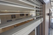Raffstore preise, raffstore hella, raffstore warema, raffstore außen, raffstore kosten, raffstore steuerung, raffstore preisvergleich, raffstore, raffrollo, jalousien und raffstore, moderne fassade, wohnhäuser, flexibler sonnenschutz, tageslicht