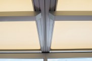 Wintergarten, Beschattung Wintergarten, Glas und Beschattung, Beschattung Glasdach, beschattung für Terrassenüberdachung, beschattung gewächshaus, hella beschattung, beschattung pergola, pergola, sonnensegel, textile beschattung, beschattung motor