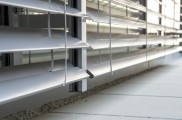 Raffstore preise, raffstore hella, raffstore warema, raffstore außen, raffstore kosten, raffstore steuerung, raffstore preisvergleich, raffstore, raffrollo, jalousien und raffstore, moderne fassade, wohnhäuser, flexibler sonnenschutz, tageslicht