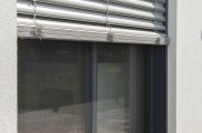 Raffstore preise, raffstore hella, raffstore warema, raffstore außen, raffstore kosten, raffstore steuerung, raffstore preisvergleich, raffstore, raffrollo, jalousien und raffstore, moderne fassade, wohnhäuser, flexibler sonnenschutz, tageslicht