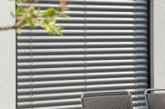 Raffstore preise, raffstore hella, raffstore warema, raffstore außen, raffstore kosten, raffstore steuerung, raffstore preisvergleich, raffstore, raffrollo, jalousien und raffstore, moderne fassade, wohnhäuser, flexibler sonnenschutz, tageslicht