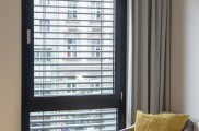 Raffstore preise, raffstore hella, raffstore warema, raffstore außen, raffstore kosten, raffstore steuerung, raffstore preisvergleich, raffstore, raffrollo, jalousien und raffstore, moderne fassade, wohnhäuser, flexibler sonnenschutz, tageslicht